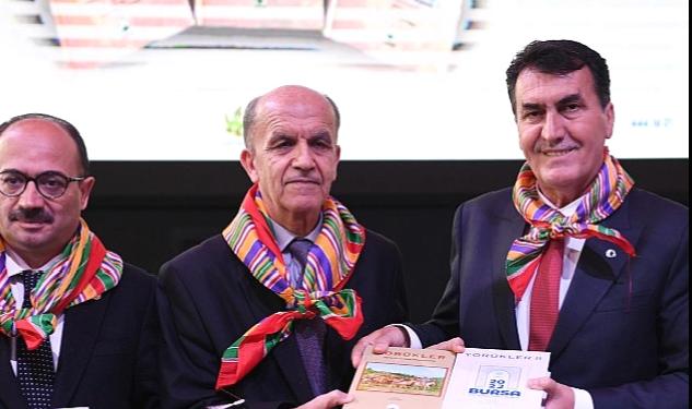 Kitap Anadolu’nun Türklere yurt olmasında büyük emekleri olan Yörüklerin Orta Asya’dan günümüze tarihi anlatıyor