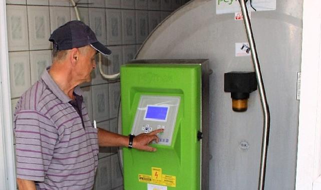 Antalya Büyükşehir Belediyesi Akçaenişli süt üreticilerinin yüzünü güldürdü