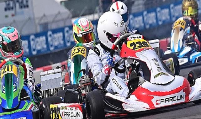 Ayşe Çebi İtalya’da Piste Çıkıyor