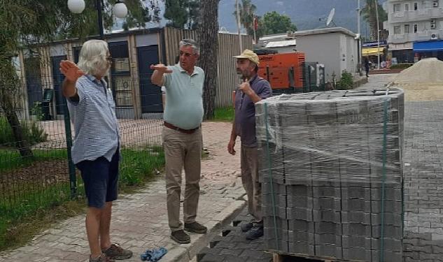 Başkan Topaloğlu Beldibi’nde yol çalışmalarını inceledi