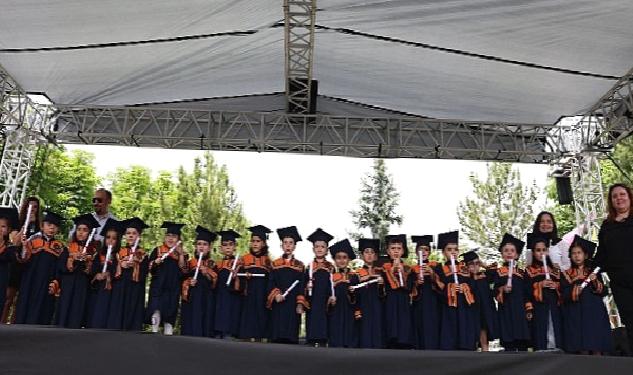Çankaya Belediyesi Kreşleri Yeni Mezunlarını Verdi