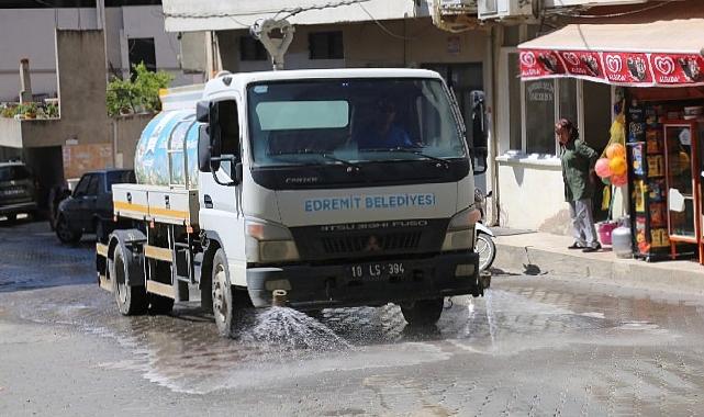 Edremit Belediyesi Kapsamlı Temizliklerine Devam Ediyor!