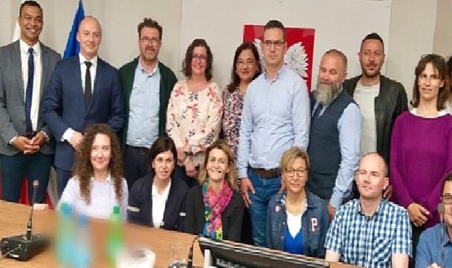 İzmir Ticaret Odası Vakfı Süleyman Taştekin MTAL Koordinatörlüğünde Yürütülen Endüstriyel Robotlar Konulu Erasmus+ Projesinin 2.Etabı Polonya’da tamamlandı