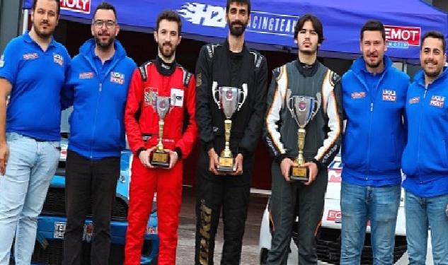 İzmirli H2K Racing Team, Körfez’den 3 kupayla döndü