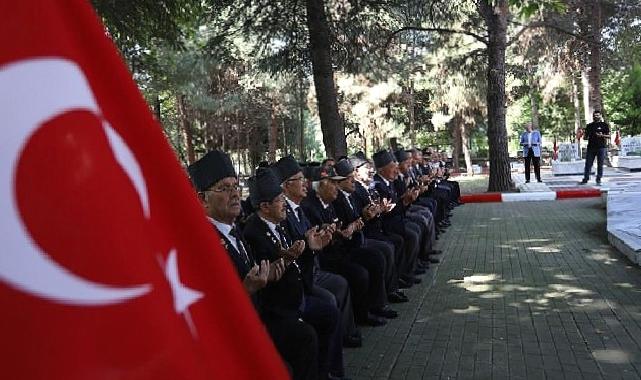 15 Temmuz Anma Programları Şehitlik Ziyaretiyle Başladı
