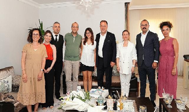 Başkan Çalık, LGS birincilerini ziyaret etti