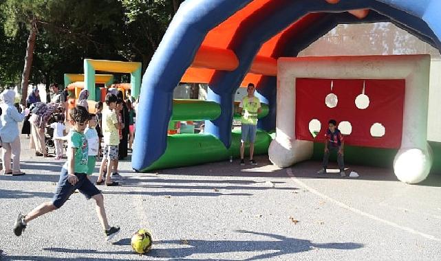 Büyükşehir’in sokak şenlikleri devam ediyor