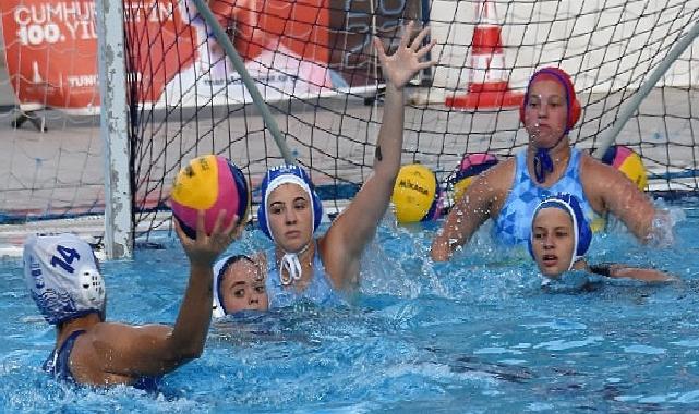 İzmir’in spor tesislerine uluslararası ilgi