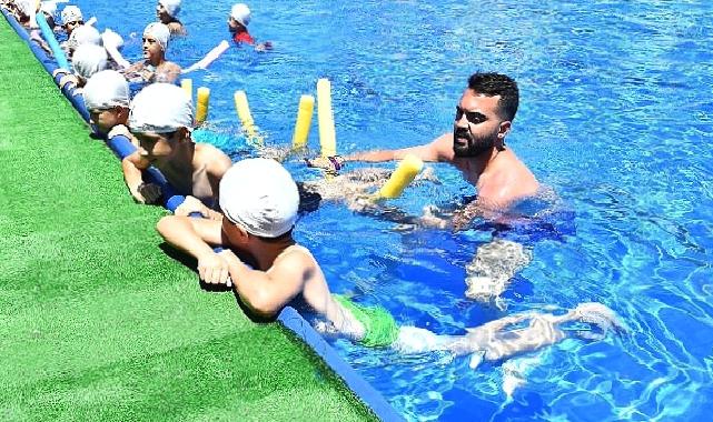 Portatif havuzlar bu yaz da İzmirli çocukları sevindirecek