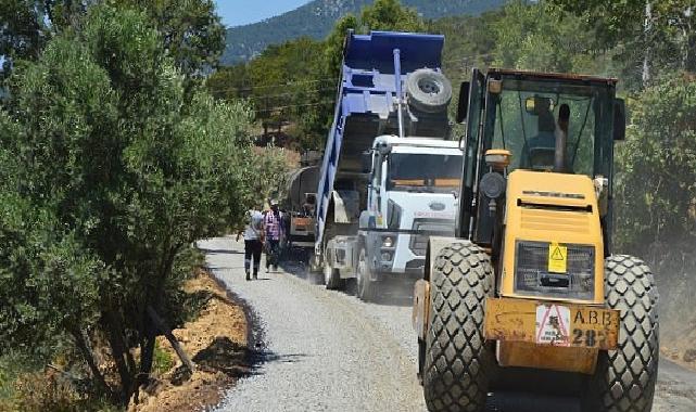 Antalya Büyükşehir’den grup yollarında çalışma