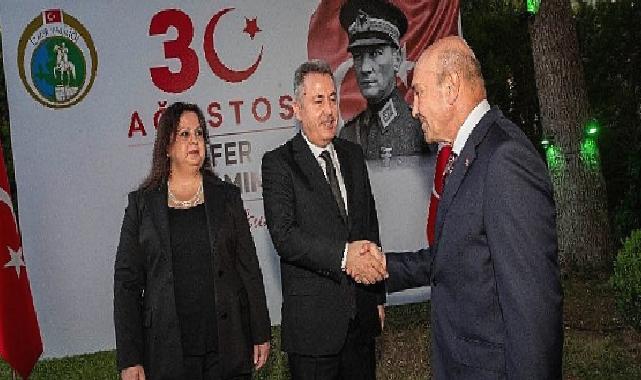 Başkan Soyer 30 Ağustos resepsiyonuna katıldı