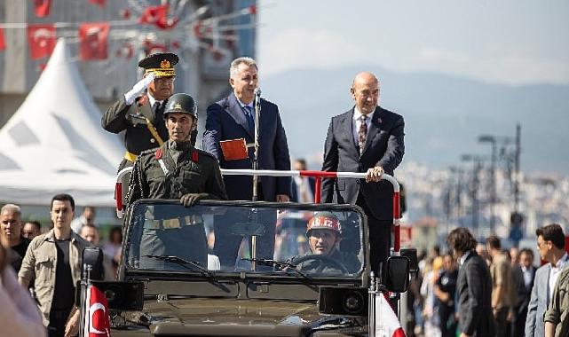 İzmir’de “Zafer” coşkusu