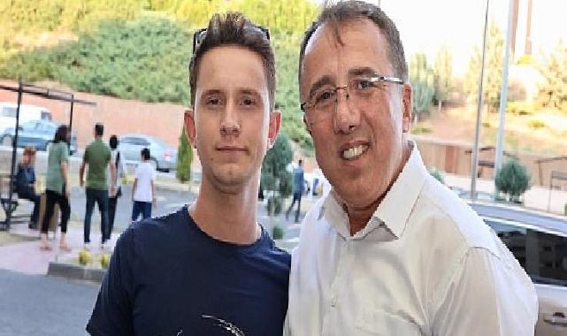 Nevşehir Belediye Başkanı Dr. Mehmet Savran, “Asıl makam, insanların gönlünde olandır” dedi