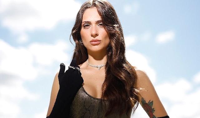 Özlem Başar’ın, Murat Dalkılıç prodüktörlüğündeki “Sakın Bana Deme Hayır” adlı çalışması yayında!