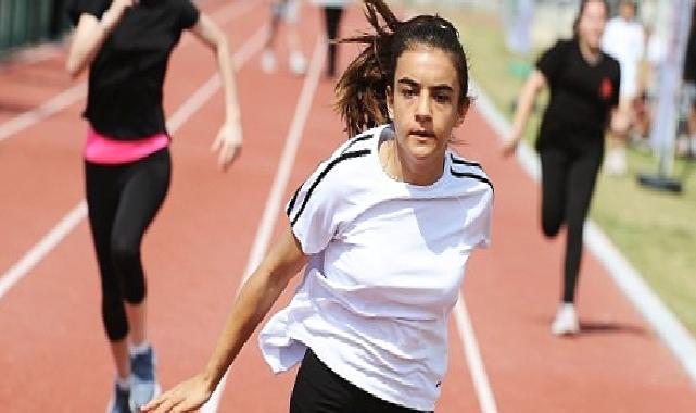 Semra Aksu Atletizm Parkı 1 yılda binlerce Karşıyakalıyı atletizm ile tanıştırdı