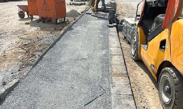 Yelkenkaya Caddesinin kaldırımları yenileniyor