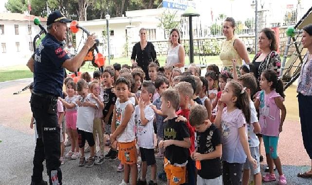 Aydın Büyükşehir Belediyesi İtfaiyecilik Haftası’nda Miniklere Eğitim Verdi