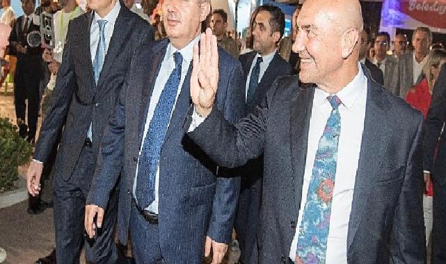 Başkan Soyer’den fuar turu