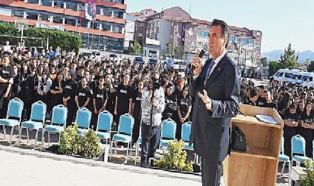 İlk ders zili Başkan Dündar’dan