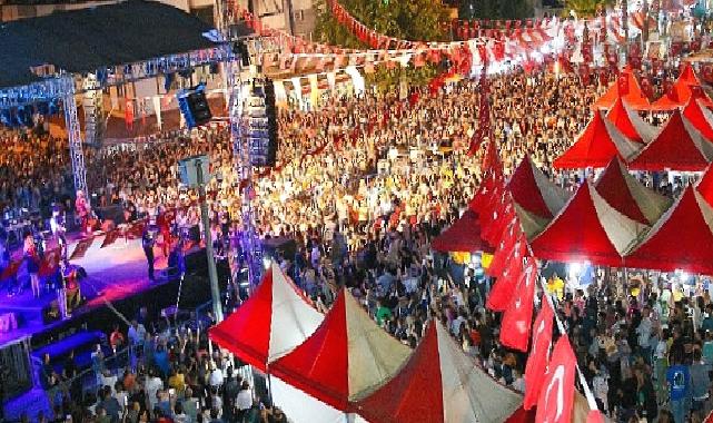 Kınık Belediyesi Hasat Festivali’ni Büyük Bir Coşkuyla Bitirdi