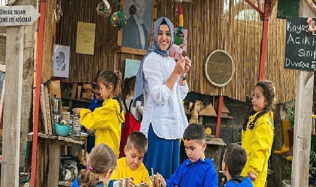 Öğrencileri için Doğada Sınıf Kuran İdealist Öğretmen: Rumeysa Çevlik