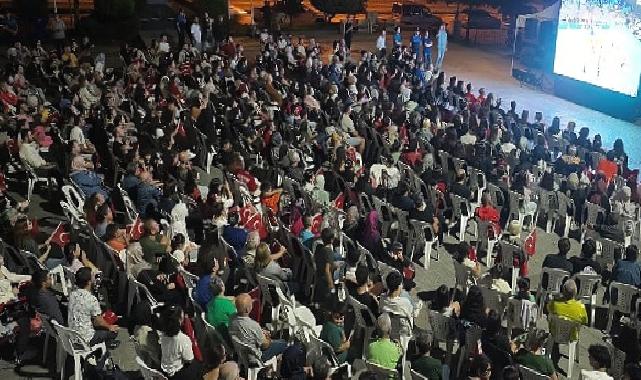 Voleybolda Milli Destanın coşkusu Gölcük Anıtpark’ı sardı