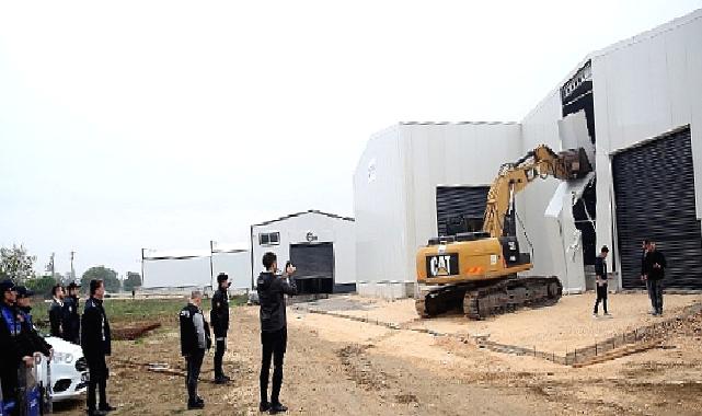 Yaylacık’ta Kaçak Fabrika Yıkıldı