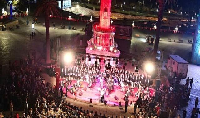 100. Yıl Cumhuriyet Özel Korosu saat 19.23’te sahne aldı