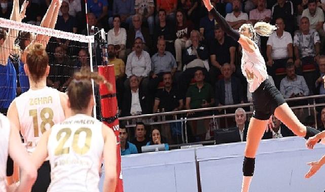 VakıfBank, Çukurova’ya set vermedi