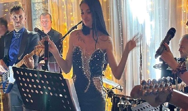 Sanatçı Gözde Uslu’nun performansı tam not aldı