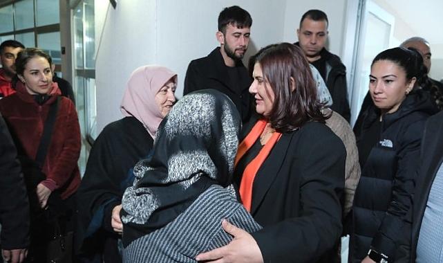 Aydın Büyükşehir Belediye Başkanı Özlem Çerçioğlu Çakırbeyli Mahallesi’nde vatandaşlarla iftarda buluştu