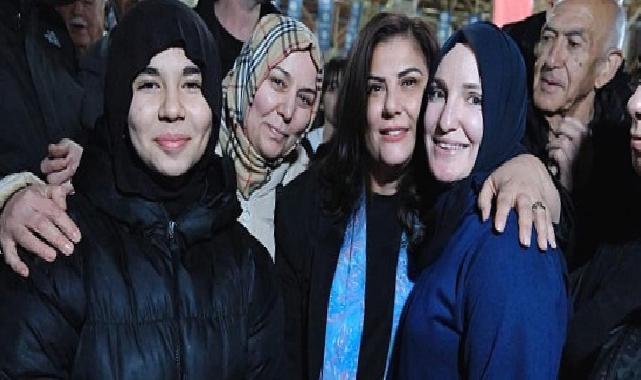 Aydın Büyükşehir Belediyesi, Ramazan ayı boyunca kentin farklı noktalarında düzenlediği iftar programlarıyla vatandaşları bir araya getirmeye devam ediyor