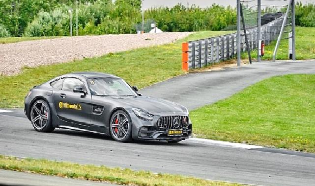 Auto Bild Sportscars Testinin Galibi Continental SportContact 7