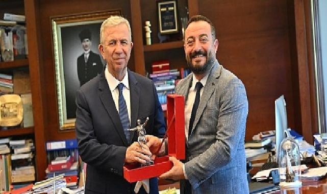 Başkan Turan, Ankara Büyükşehir Belediye Başkanı Mansur Yavaş’ı ziyaret etti